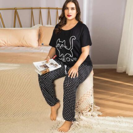 2-Piece Black Cat Printed Nightwear Sleep Set for Girls In Pakistan by Bisawears.com