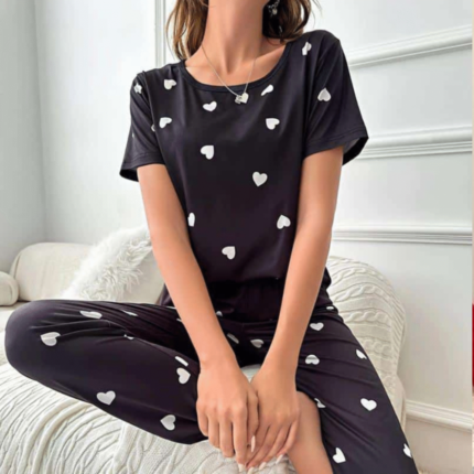 2 Pcs Black Heart Print Night Suit for Women In Pakistan by bisawears.com